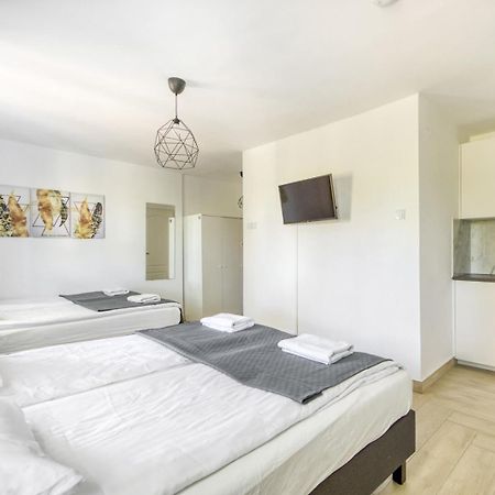 Labo Apartment Niepodleglosci Varsovia Exterior foto